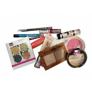 Glam Makeup Bundle: Eyeshadow, Lip Colors, Blush & More – Perfect for Any Look!